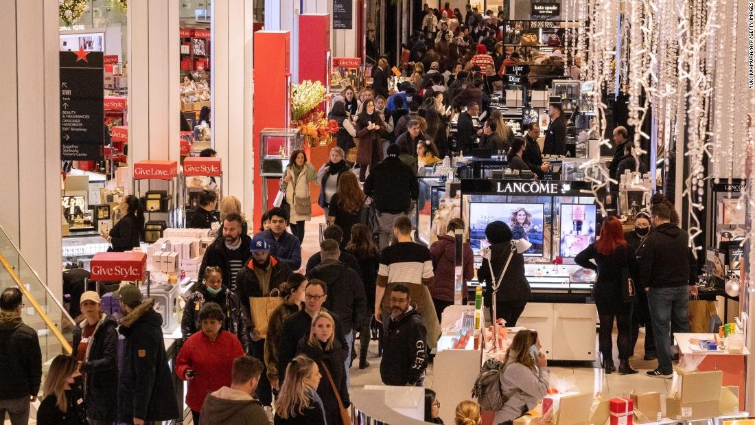 macy’s-says-its-holiday-sales-will-be-lower,-citing-inflation-pressures