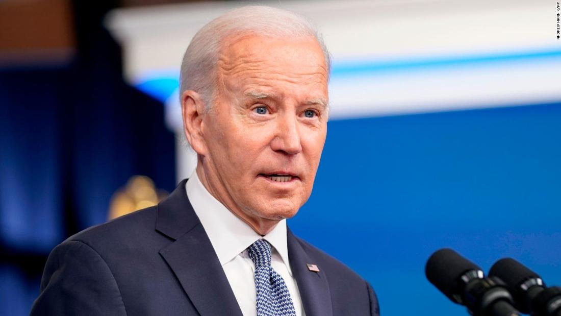 biden-and-advisers-are-on-public-lockdown-over-documents-probe-but-are-betting-political-furor-will-blow-over