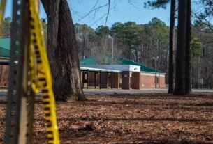 gun-allegedly-used-by-6-year-old-to-shoot-teacher-kept-on-top-shelf-of-mother’s-closet,-attorney-says