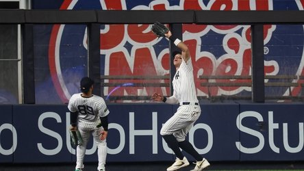 yankees-leaning-against-making-dramatic-changes-to-outfield-alignment-in-october