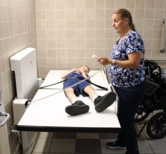 more-restrooms-have-adult-size-changing-tables-to-help-people-with-disabilities