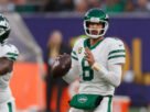 aaron-rodgers-off-injury-list,-will-be-available-for-jets’-monday-night-football-matchup-vs.-bills