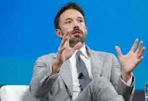 ben-affleck-says-netflix’s-‘assembly-line’-approach-to-making-quality-films-is-‘an-impossible-job’