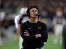 oklahoma-state-coach-mike-gundy-was-head-butted-by-his-cattle-during-bye-week,-dealing-with-bloody-eye