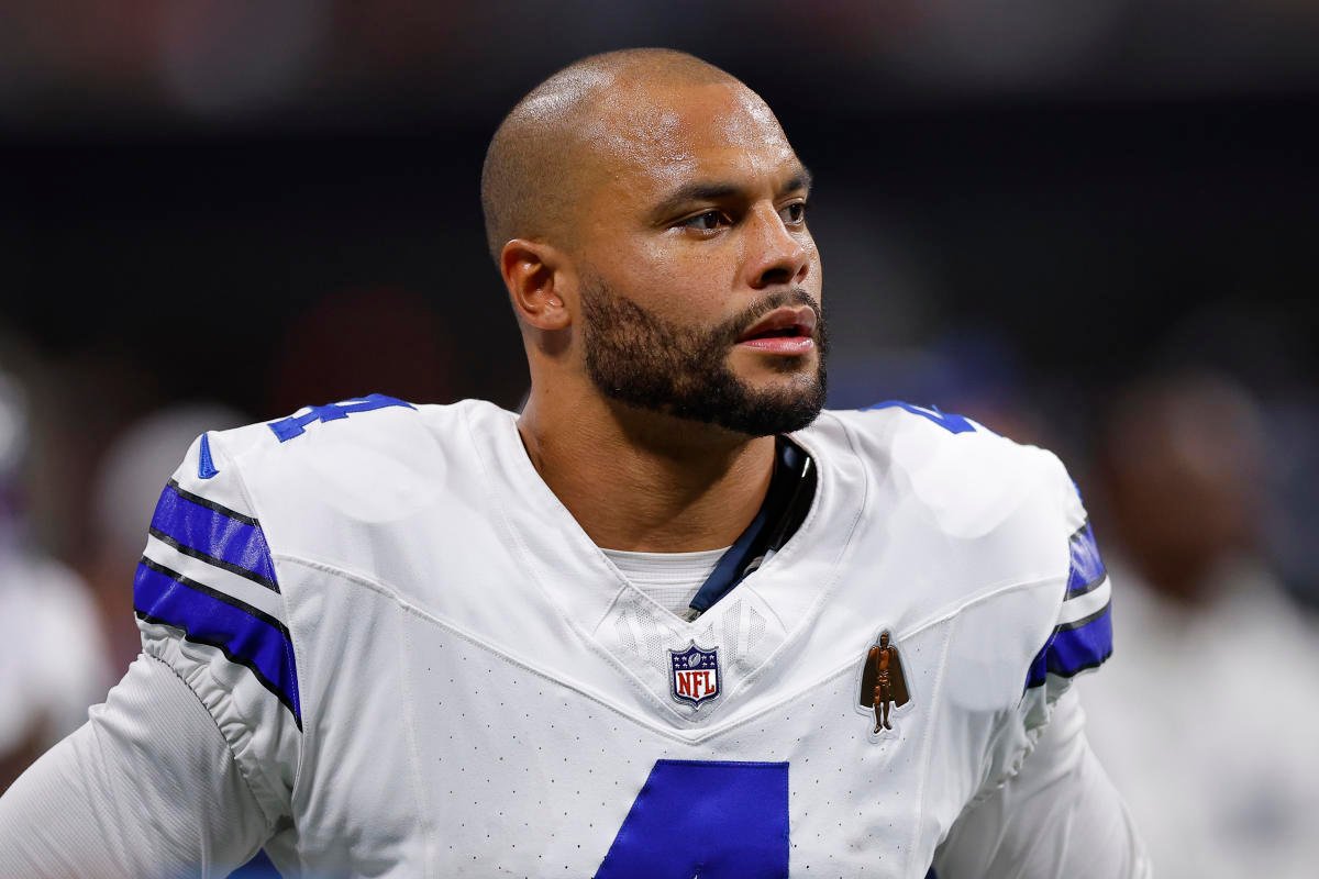 cowboys-qb-dak-prescott-likely-done-for-season-with-hamstring-surgery-on-tap