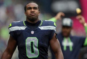 seahawks-release-leading-tackler-tyrel-dodson,-overhauling-linebacker-corps