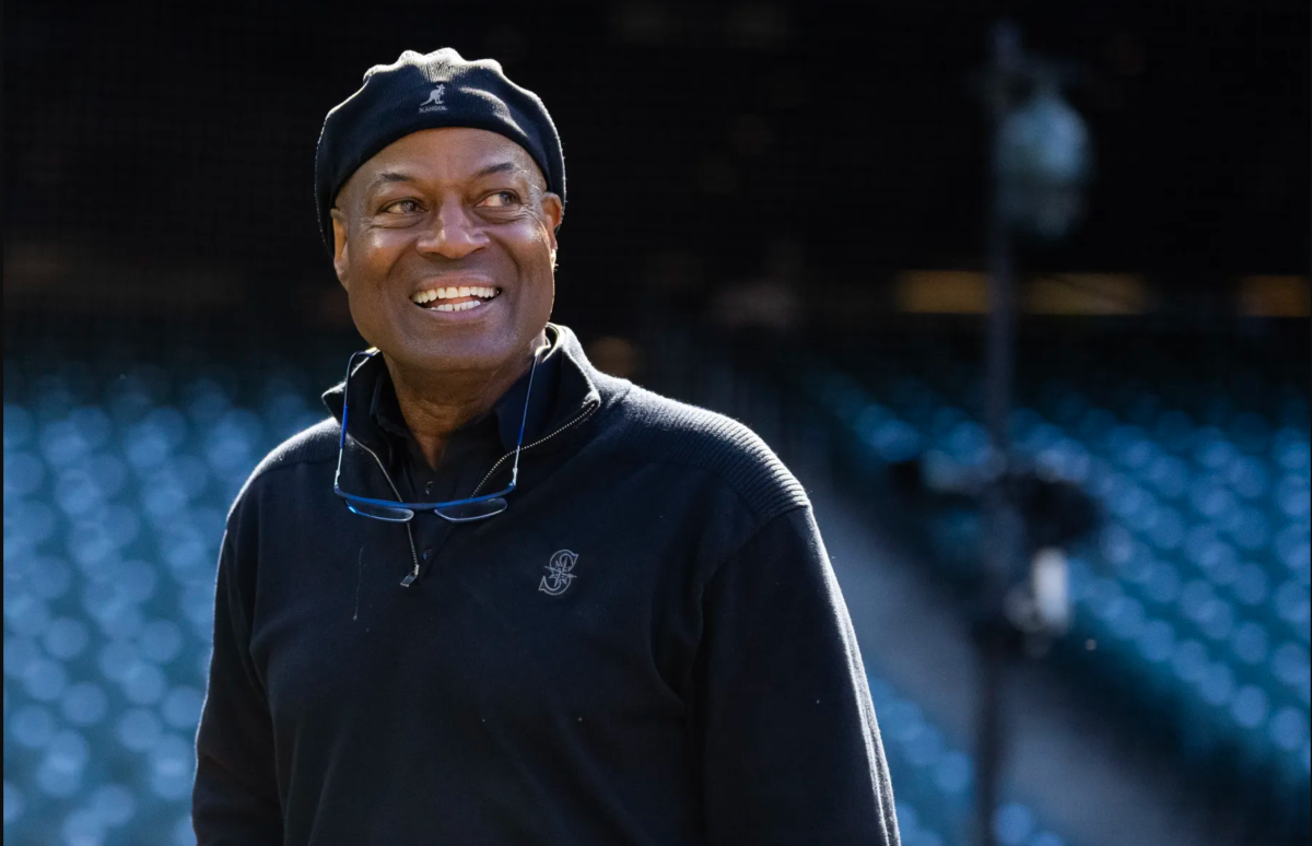 dave-sims-to-be-yankees’-new-radio-voice,-replacing-john-sterling:-report