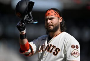 longtime-giants-shortstop-brandon-crawford-retiring-after-14-seasons