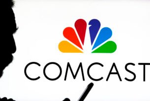 comcast-stock-falls-after-management-warns-broadband-subscribers-will-drop-by-over-100,000-in-q4