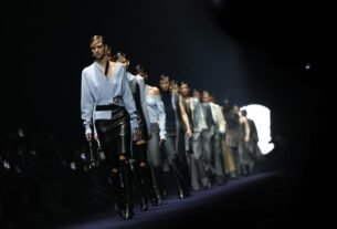 ‘a-definitive-backslide.’-inside-fashion’s-worrying-runway-trend