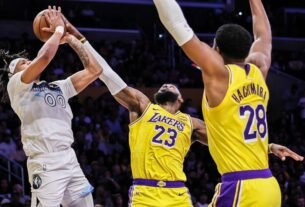 lebron’s-big-game-helps-lakers-fend-off-collapse-for-fourth-straight-win