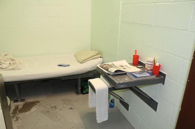 in-a-broken-mental-health-system,-a-tiny-jail-cell-becomes-an-institution-of-last-resort