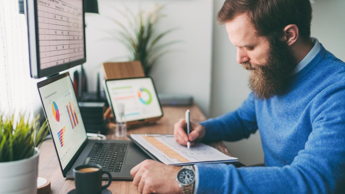 8-ways-to-find-money-for-investing-in-your-budget