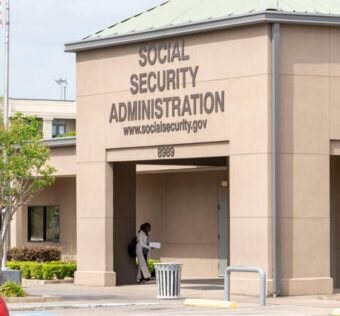 trump-administration-retreats-from-100%-withholding-on-social-security-clawbacks