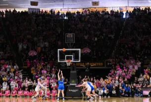 france-u18-basketball-player-alicia-tournebize-throws-down-two-handed-dunk-in-fiba-eurobasket