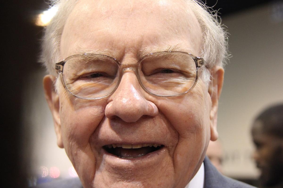 warren-buffett-just-bought-even-more-of-this-dirt-cheap-stock
