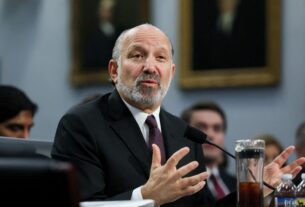 us-expects-$50-billion-a-month-in-tariff-revenues,-us-commerce-chief-lutnick-says
