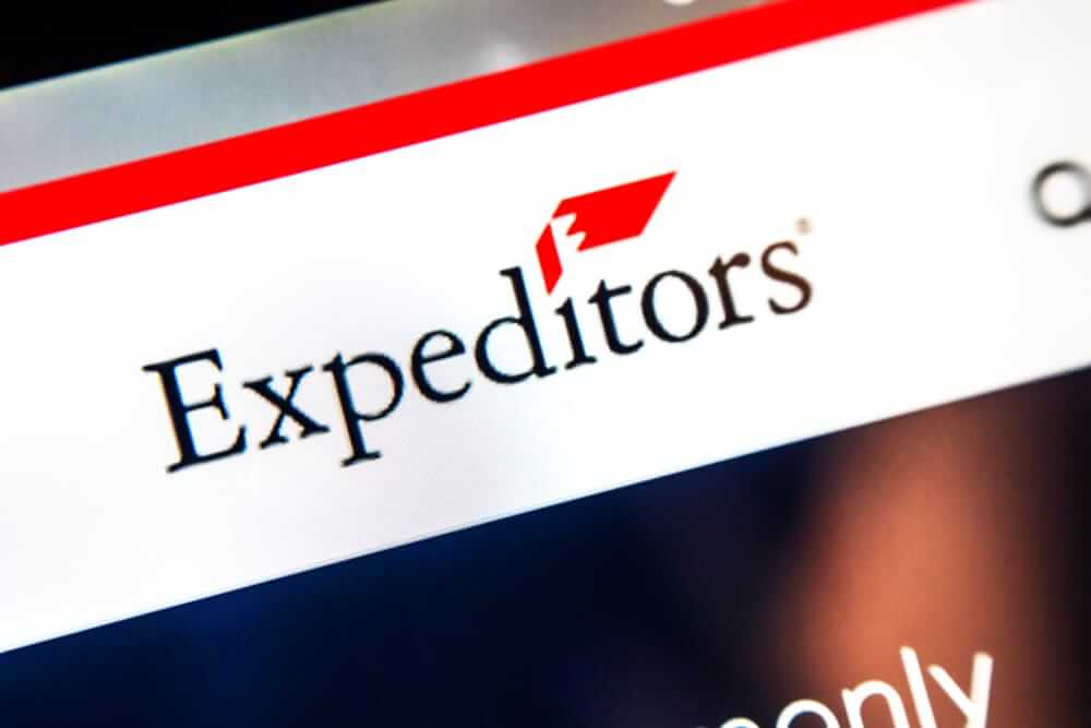 expeditors-international-stock-outlook:-is-wall-street-bullish-or-bearish?