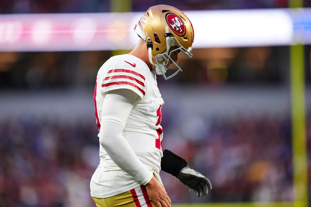 mac-jones-reportedly-saw-dead-body-at-49ers-hotel-before-beating-the-rams-in-week-5