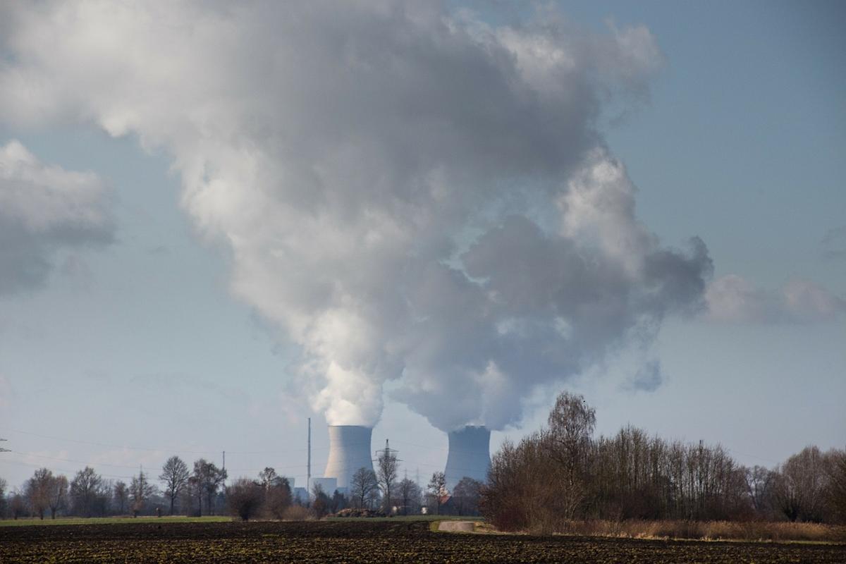 what-makes-public-service-enterprise-group-(peg)-a-good-buy-amid-the-nuclear-renaissance