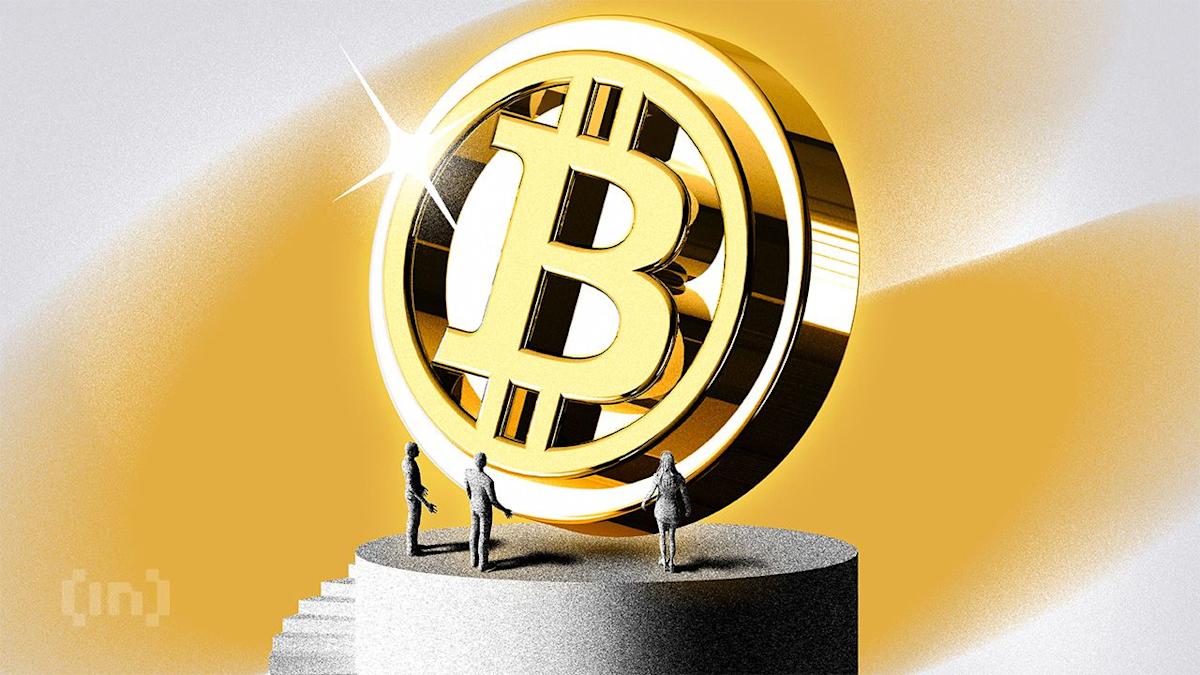 people-are-lining-up-to-buy-gold-–-is-bitcoin-losing-retail-demand?