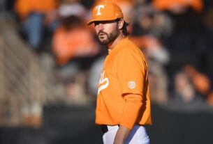 tony-vitello-shreds-nil-in-college-sports-as-he-leaves-tennessee:-‘it’s-a-disaster’