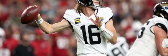 despite-7-4-record,-jaguars-qb-trevor-lawrence-lead-nfl-with-14-turnovers