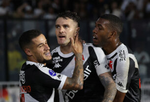 -vasco-heroes-rayan-and-vegetti-boast-impressive-stats-this-season