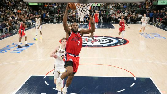 kawhi-leonard-is-playing-in-;terminator-mode'