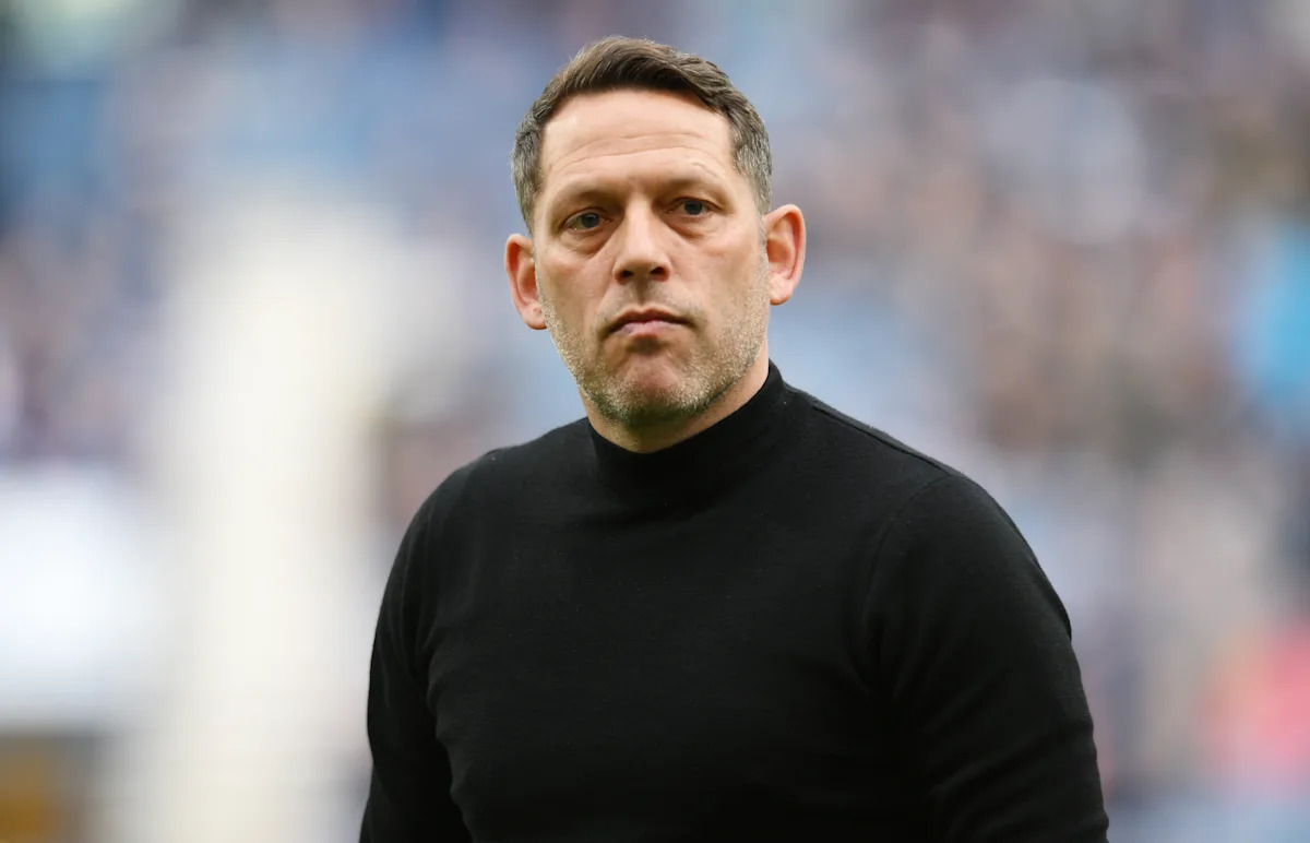 approval-rating:-reading-fans-pleased-with-leam-richardson’s-start