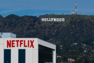 netflix-delivers-solid-4th-quarter,-but-stock-sinks-amid-worries-about-slowing-subscriber-growth