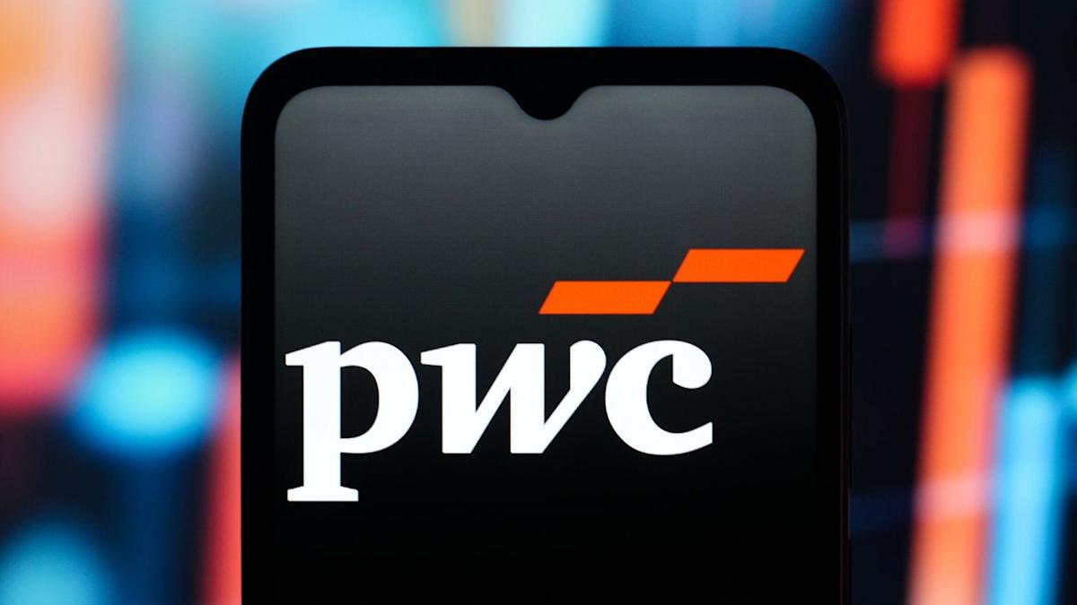 pwc-to-resume-pitches-to-saudi-pif-after-advisory-ban-lifted