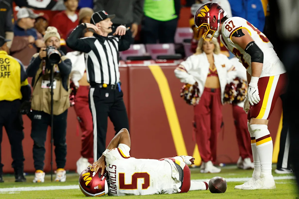 commanders'-downfall-one-of-the-nfl's-top-stories-of-2025