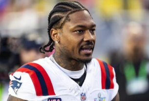 nfl-writer-urges-former-patriots-wr-stefon-diggs-to-land-with-afc-rival