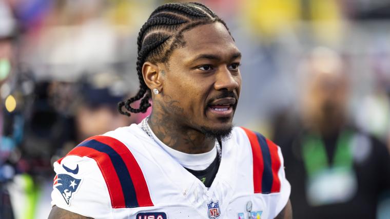 nfl-writer-urges-former-patriots-wr-stefon-diggs-to-land-with-afc-rival