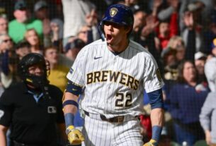 latest-christian-yelich-injury-update-is-discouraging-for-brewers-ahead-of-blue-jays-series