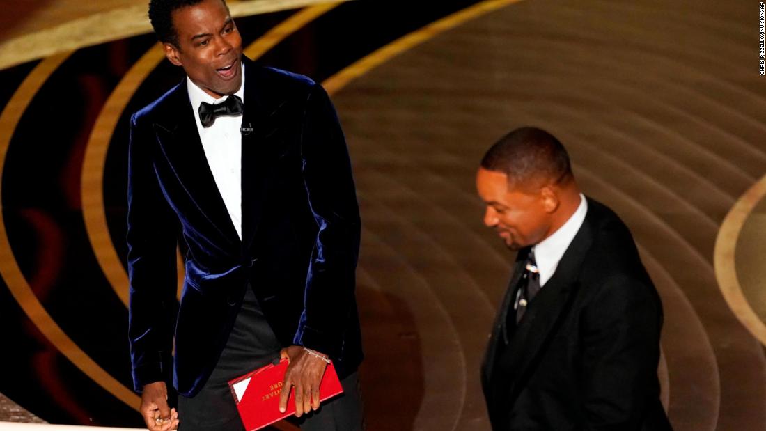 will-smith,-opening-up-about-oscars-slap,-tells-trevor-noah-‘hurt-people-hurt-people’