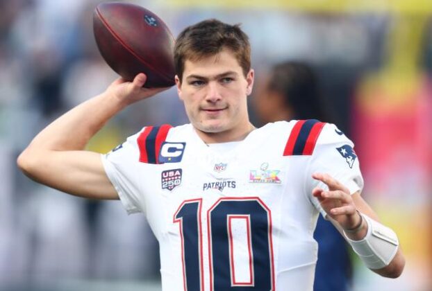 patriots'-hunter-henry-reveals-underrated-aspect-of-drake-maye's-second-year