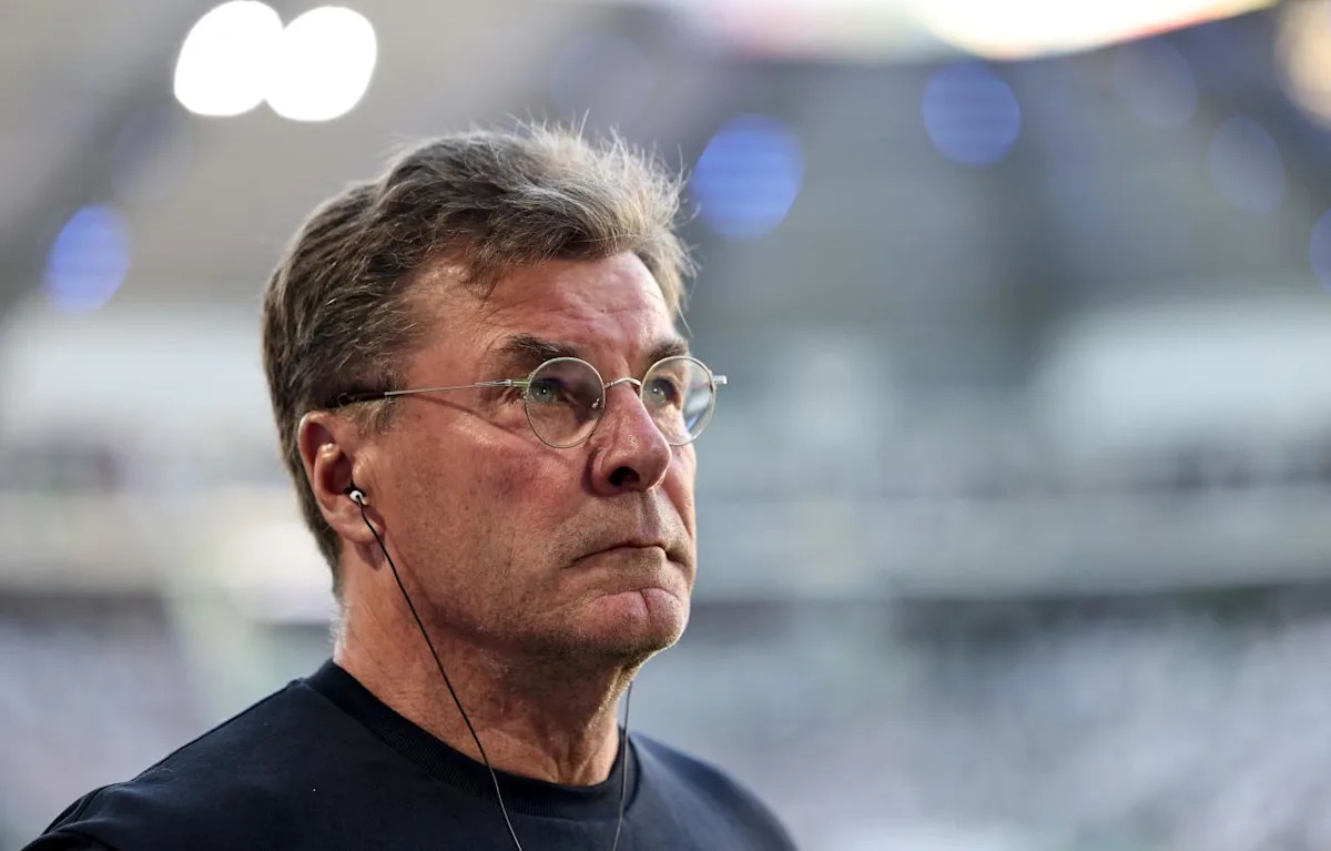 hecking-questions-early-red-card-for-maehle-as-wolfsburg-drop-out-of-bundesliga