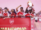 arsenal-fans-turn-streets-red-for-victory-parade