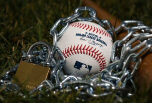mlb-news:-union-exec-says-mlb-salary-cap-proposal-means-a-$500m-paycut