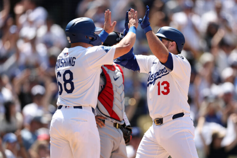 dalton-rushing-gets-public-support-from-max-muncy-amid-scrutiny