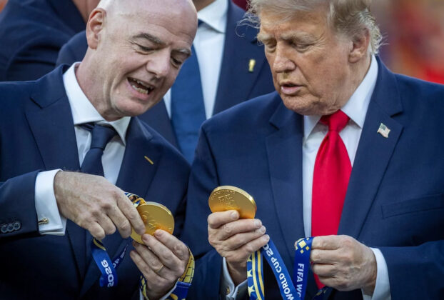 donald-trump-booed-at-world-cup-final-in-new-jersey-as-he-presents-trophy-to-spain
