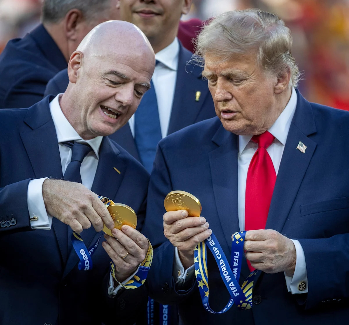 donald-trump-booed-at-world-cup-final-in-new-jersey-as-he-presents-trophy-to-spain
