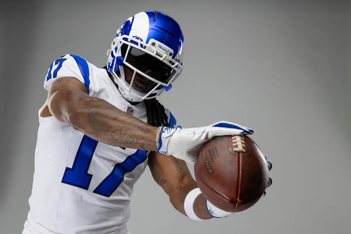 rams-unveil-alternate-uniforms-to-honor-la's-1951-title-team,-1960s-fearsome-foursome-era
