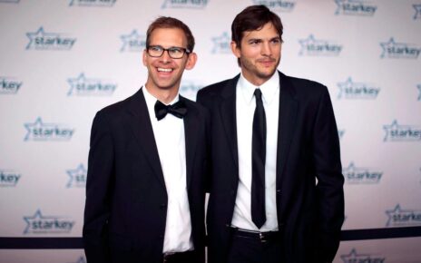 ashton-kutcher-and-twin-michael-talk-health,-guilt-and-rift-between-them