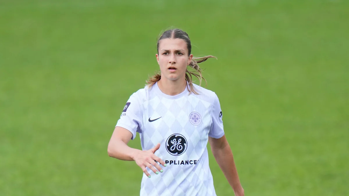 hanks-returns-from-injury-and-scores-winner-in-portland's-2-1-win-over-orlando