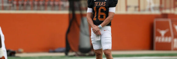 longhorns-daily-news:-four-texas-players-earn-walter-camp-player-of-the-year-watch-list-nod