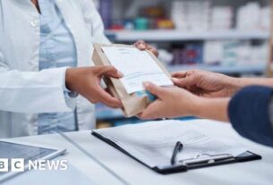 prescription-charges-frozen-in-england