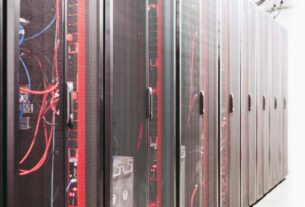 pat-gelsinger-just-backed-a-$100-million-challenge-to-nvidia’s-ai-networking-moat.-amd-could-benefit